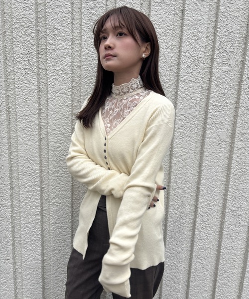 merrylatte(メリーラテ)の「V NECK CARDIGAN【IROHANI】(カーディガン/ボレロ・レディース・アイボリー・FREE)」の6枚目の写真