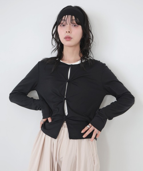 LIAN（リアン）の「2WAYクロスデザインプルオーバー（Tシャツ/カットソー・レディース・ブラック/グレー/イエロー・FREE）」の2枚目の写真