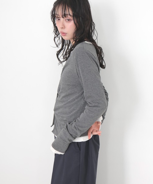 LIAN（リアン）の「2WAYクロスデザインプルオーバー（Tシャツ/カットソー・レディース・ブラック/グレー/イエロー・FREE）」の5枚目の写真