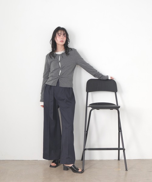 LIAN（リアン）の「2WAYクロスデザインプルオーバー（Tシャツ/カットソー・レディース・ブラック/グレー/イエロー・FREE）」の7枚目の写真