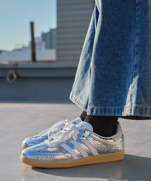 adidas(アディダス)の「adidas/アディダス SAMBA OG W サンバ スリーストライプス 2026年春夏(スニーカー・レディース・シルバー/ブラック・23/23.5/24/24.5/25)」の19枚目の写真