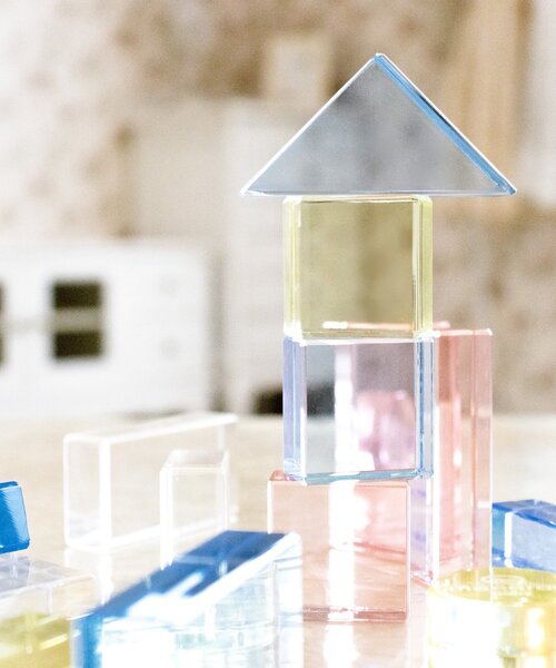 BIRTHDAY BAR(バースデイバー)の「macaron アクリルブロック(おもちゃ・キッズ・クリア・0)」の3枚目の写真