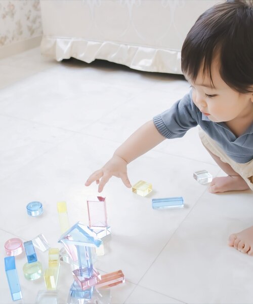 BIRTHDAY BAR(バースデイバー)の「macaron アクリルブロック(おもちゃ・キッズ・クリア・0)」の6枚目の写真