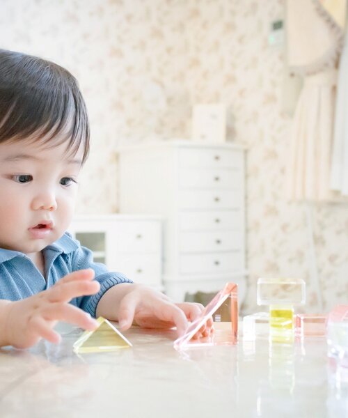 BIRTHDAY BAR(バースデイバー)の「macaron アクリルブロック(おもちゃ・キッズ・クリア・0)」の7枚目の写真
