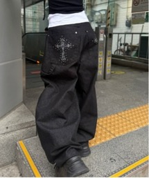 Vini（ヴィニ）の「クロスラインストーン バックポケット バギーデニム（デニムパンツ）」
