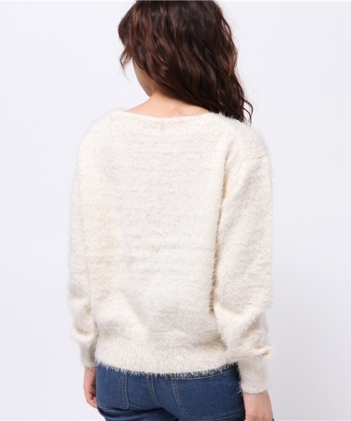 one after another NICE CLAUP（ワンアフターアナザーナイスクラップ）の「【mer 3月号掲載　ナイスクラップ】春のふわふわＶネックニット（ニット/セーター・レディース・ピンク/ライトグレー/ブラック/アイボリー・FREE）」の7枚目の写真