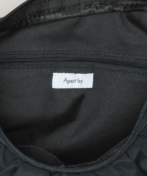 A part by（アパートバイ）の「アシメナイロンショルダー（ショルダーバッグ・レディース・ブラック/ライトベージュ・FREE）」の16枚目の写真