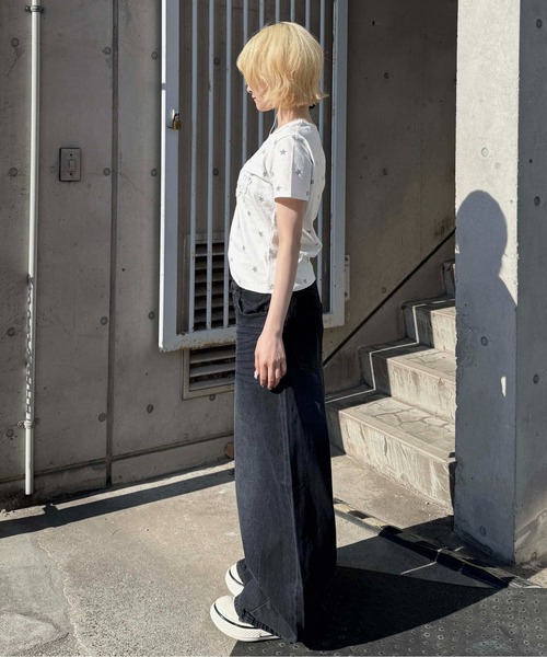 sedacle（セダクル）の「アソートアップリケ柄Tシャツ（Tシャツ/カットソー・レディース・ホワイト/ブラック/チャコールグレー/グレー・LARGE/MEDIUM/SMALL/X-SMALL）」の22枚目の写真