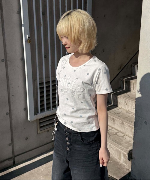 sedacle（セダクル）の「アソートアップリケ柄Tシャツ（Tシャツ/カットソー・レディース・ホワイト/ブラック/チャコールグレー/グレー・LARGE/MEDIUM/SMALL/X-SMALL）」の19枚目の写真