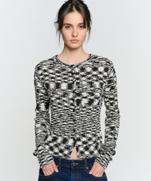 SUNBURNPROJECT（サンバーンプロジェクト）の「EASY BASIC ROUND NECK CARDIGAN, BLACK（ニット/セーター）」