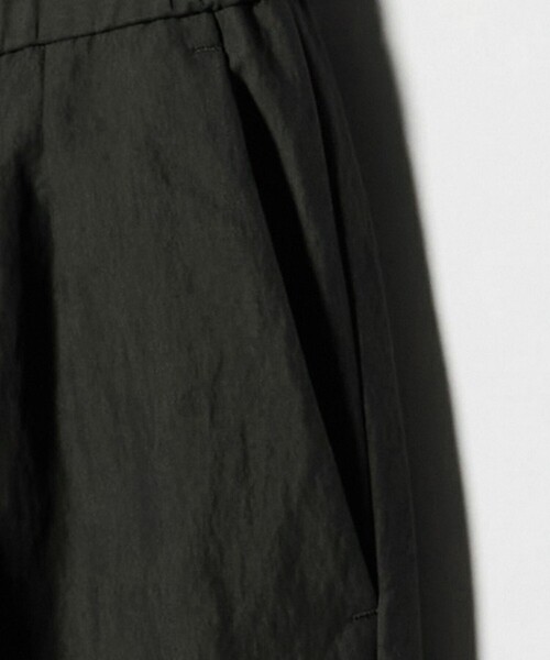 BEAUTY&YOUTH UNITED ARROWS（ビューティーアンドユースユナイテッドアローズ）の「FLFY コットンナイロン バルーンイージーパンツ  NO.9（その他パンツ・メンズ・ネイビー/ナチュラル/オリーブ・S/M/L/XL）」の6枚目の写真