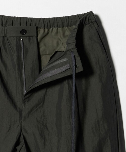 BEAUTY&YOUTH UNITED ARROWS(ビューティーアンドユースユナイテッドアローズ)の「FLFY コットンナイロン バルーンイージーパンツ NO.9(その他パンツ・メンズ・ネイビー/ナチュラル/オリーブ・S/M/L/XL)」の20枚目の写真
