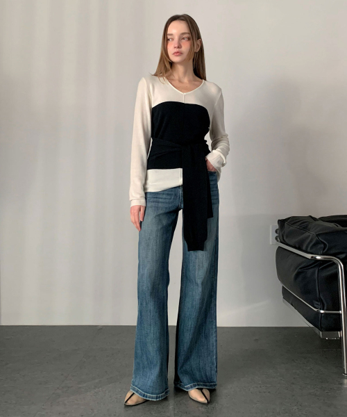 VASCARA(バスカラ)の「Milla Color Block V-neck Knit (2colors)(ニット/セーター・レディース・グレー/ブラック・FREE)」の4枚目の写真