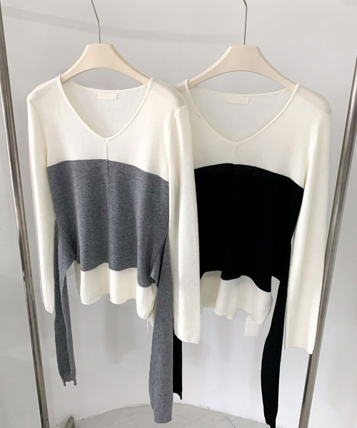 VASCARA(バスカラ)の「Milla Color Block V-neck Knit (2colors)(ニット/セーター・レディース・グレー/ブラック・FREE)」の5枚目の写真