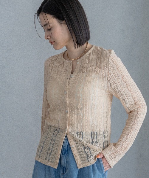 A part by(アパートバイ)の「カットレースカーディガン(カーディガン/ボレロ・レディース・ブラック/オフホワイト/ベージュ系その他・FREE)」の3枚目の写真