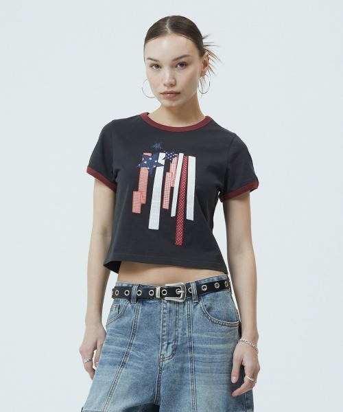 MAHAGRID（マハグリッド）の「『mahagrid/マハグリッド』 FLAG APPLIQUE RINGER CROP TEE/フラッグ アップリケ リンガー クロップ Tシャツ（Tシャツ/カットソー・レディース・グレー/チャコールグレー/ホワイト・XS）」の12枚目の写真