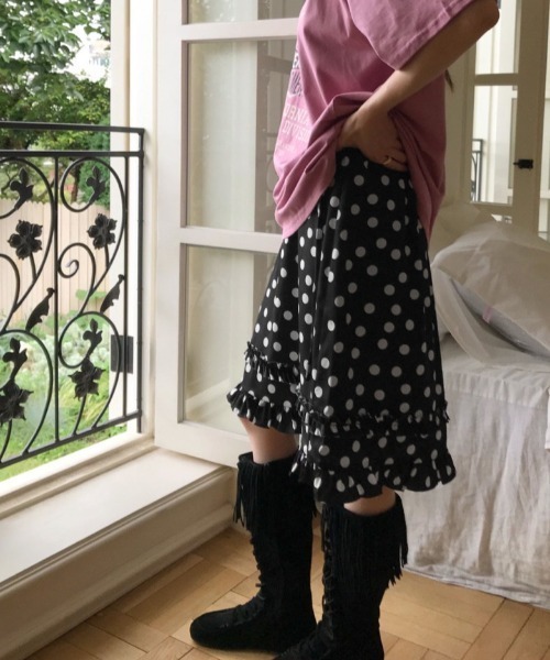 LAC-VERT(ラック・ヴェール)の「ドット柄フリルミディスカート(スカート・レディース・ブラック/ホワイト・FREE)」の10枚目の写真