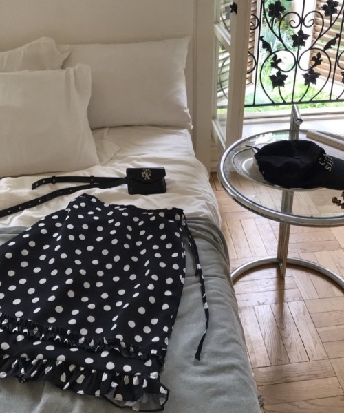 LAC-VERT(ラック・ヴェール)の「ドット柄フリルミディスカート(スカート・レディース・ブラック/ホワイト・FREE)」の11枚目の写真