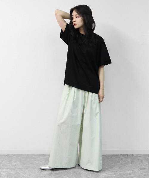 THE CELL.（ザセルドット）の「接触冷感ドライタッチコットン　ロールアップオーバーサイズTシャツ　DRY-TOUCH COOL COTTON ROLL-UP OVERSIZED TEE（Tシャツ/カットソー・レディース・ブラック/チャコールグレー/オフホワイト/ピンク・FREE）」の13枚目の写真