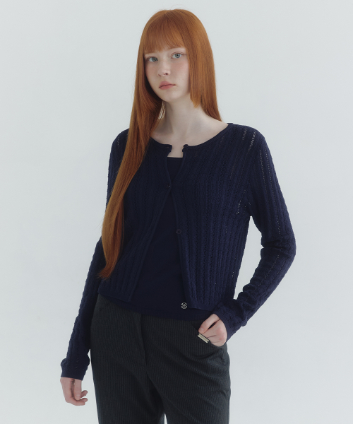 MICANE(ミケーネ)の「ヘッダー スリーブレスカーディガンセットアップ(カーディガン/ボレロ・レディース・クリーム/ネイビー・SMALL/MEDIUM/LARGE/X-LARGE)」の7枚目の写真