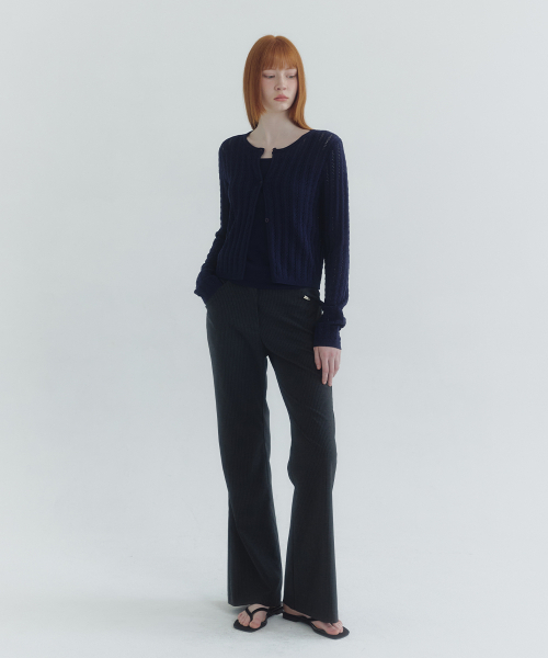 MICANE(ミケーネ)の「ヘッダー スリーブレスカーディガンセットアップ(カーディガン/ボレロ・レディース・クリーム/ネイビー・SMALL/MEDIUM/LARGE/X-LARGE)」の10枚目の写真
