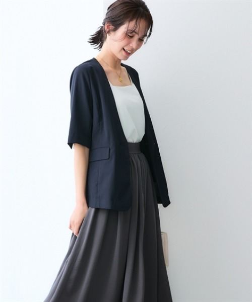 7days Life Styling(セブンデイズライフスタイリング)の「【接触冷感/UVカット】シアーノーカラー5分袖ジャケット(洗濯機OK)(カバーオール・レディース・ブラック/アイボリー・3L/LL/L/M/S)」の3枚目の写真