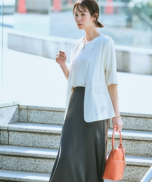 7days Life Styling(セブンデイズライフスタイリング)の「【接触冷感/UVカット】シアーノーカラー5分袖ジャケット(洗濯機OK)(カバーオール・レディース・ブラック/アイボリー・3L/LL/L/M/S)」の6枚目の写真