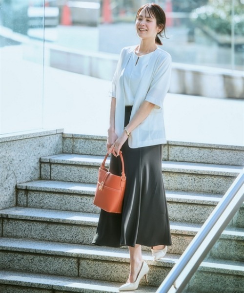 7days Life Styling(セブンデイズライフスタイリング)の「【接触冷感/UVカット】シアーノーカラー5分袖ジャケット(洗濯機OK)(カバーオール・レディース・ブラック/アイボリー・3L/LL/L/M/S)」の7枚目の写真