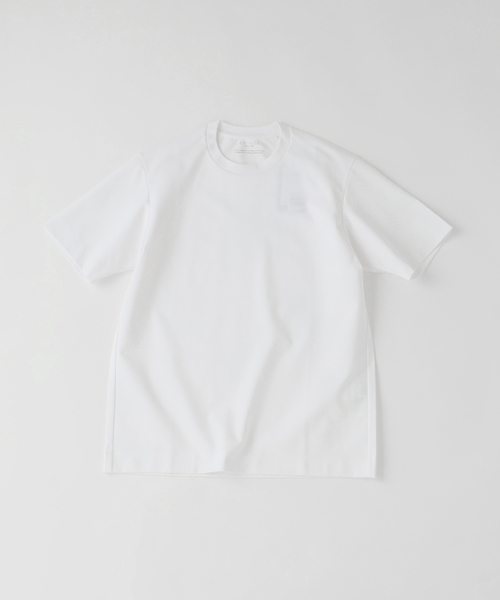 EDIFICE(エディフィス)の「3D FIT ドレスTシャツ(Tシャツ/カットソー・メンズ・ホワイト/チャコールグレー/ブラック・LARGE/MEDIUM/SMALL)」の21枚目の写真