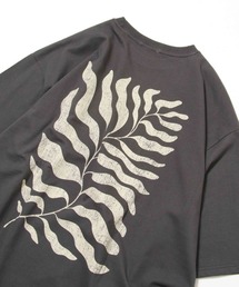 NO NEED（ノーニード）の「半袖Tシャツ（Tシャツ/カットソー）」