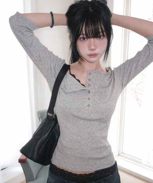 modimood（モディムード）の「[MADE] MOMU BASIC ヘンリーネック7分袖Tシャツ（Tシャツ/カットソー・レディース・ネイビー/ブラック/アイボリー/グレー・FREE/1/2）」の3枚目の写真