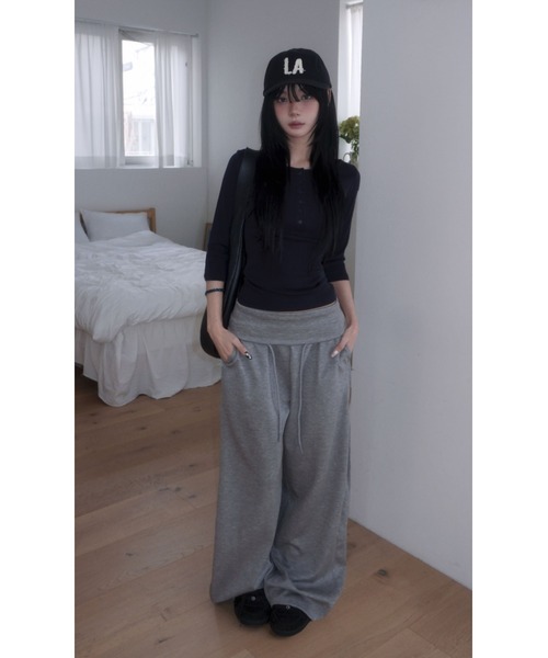 modimood（モディムード）の「[MADE] MOMU BASIC ヘンリーネック7分袖Tシャツ（Tシャツ/カットソー・レディース・ネイビー/ブラック/アイボリー/グレー・FREE/1/2）」の20枚目の写真