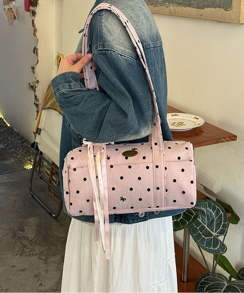 LA VORAGINE(ラ ヴォラジネ)の「ドット柄リボンプリント ボストントートバッグ チャームなし(ボストンバッグ・レディース・グレー/ピンク/チャコールグレー・FREE)」の15枚目の写真