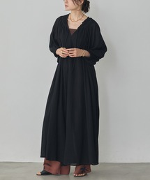 hunch（ハンチ）の「スキッパー ネックギャザーワンピース（ワンピース）」