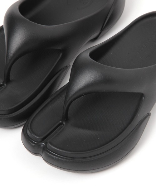 PAES(ペイズ)の「【Paes(ぺイズ)】NEW FLIP FLOP(WOMENS)(サンダル・レディース・ブラック・MEDIUM/SMALL)」の6枚目の写真