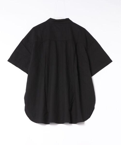 RCD(アールシーディー)の「麻綿オーバーサイズシャツ(シャツ/ブラウス・レディース・ベージュ/ブラック・LL~3L/4L~5L/M-L)」の9枚目の写真