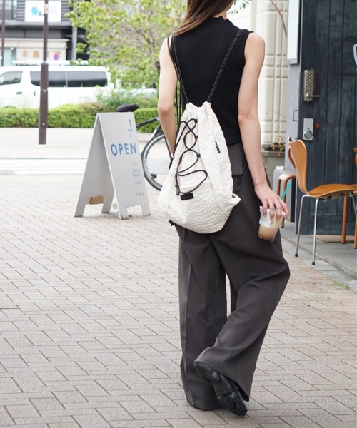 Jayne K（ジェーンケー）の「【Jayne K/ジェーン ケー】ポコポコレースアップナップザック（バックパック/リュック・メンズ・カーキ/ホワイト/グレー/ブラック・FREE）」の15枚目の写真