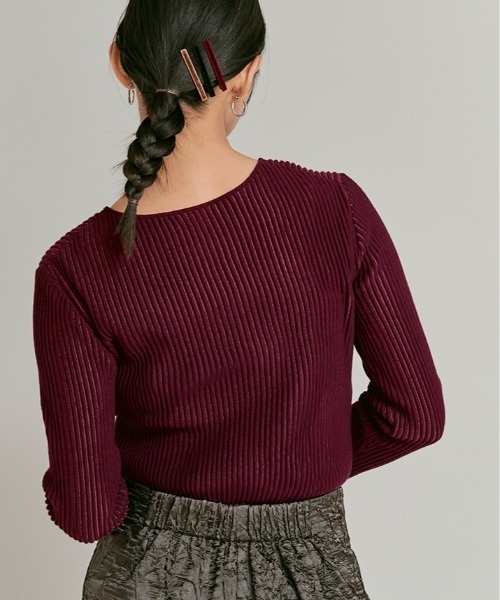 W:Huku(フーク)の「シアー リブ コットン ニット / Lightweight Sheer Ribbed Cotton Knit Top(ニット/セーター・レディース・ブルー/オフホワイト/イエロー/ワイン・FREE)」の6枚目の写真