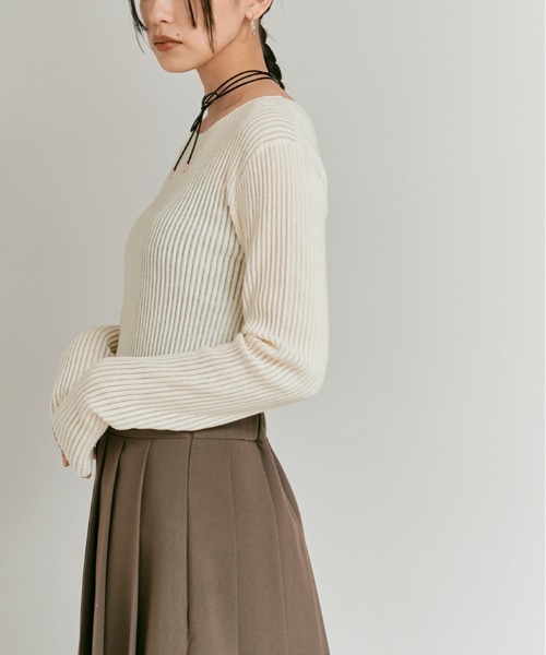 W:Huku(フーク)の「シアー リブ コットン ニット / Lightweight Sheer Ribbed Cotton Knit Top(ニット/セーター・レディース・ブルー/オフホワイト/イエロー/ワイン・FREE)」の13枚目の写真