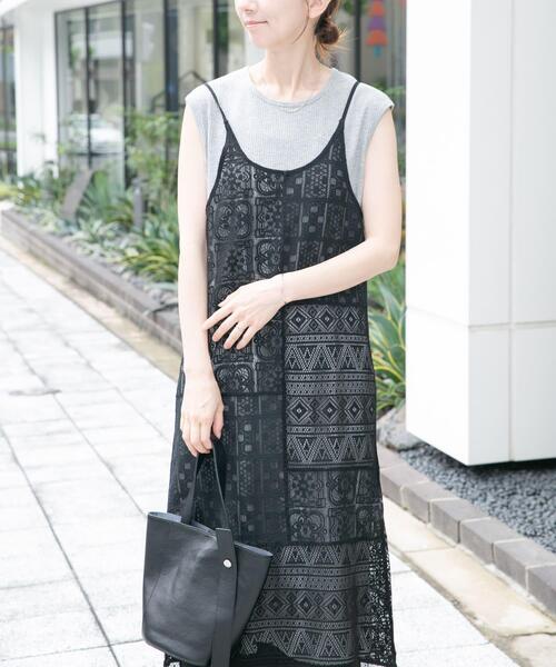 ITEMS URBANRESEARCH(アイテムズ アーバンリサーチ)の「インナー付きレースキャミワンピース(ワンピース・レディース・ブラウン/オフホワイト/ブラック・FREE)」の7枚目の写真