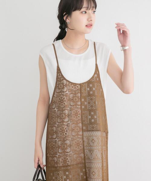 ITEMS URBANRESEARCH(アイテムズ アーバンリサーチ)の「インナー付きレースキャミワンピース(ワンピース・レディース・ブラウン/オフホワイト/ブラック・FREE)」の16枚目の写真