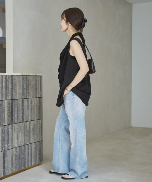 plage(プラージュ)の「Healthy denim / ヘルシーデニム 別注 FLARE CRUSHED デニムパンツ(デニムパンツ・レディース・ブルー・24/23/22/25)」の5枚目の写真