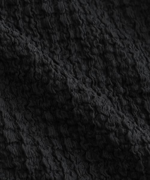 NANO universe(ナノユニバース)の「シャーリングバルーントップス(シャツ/ブラウス・レディース・ホワイト/ブラック・FREE)」の3枚目の写真