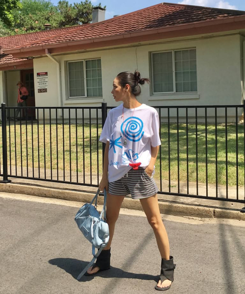SINOON(シヌーン)の「Star Shell T-shirt (White)(Tシャツ/カットソー・レディース・その他・FREE)」の5枚目の写真