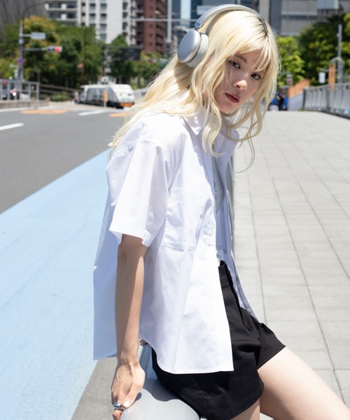 WEGO(ウィゴー)の「WEGO/【26年春夏新作】ダブルポケットBIGラメシャツ(シャツ/ブラウス・レディース・サックスブルー/ホワイト・FREE)」の2枚目の写真