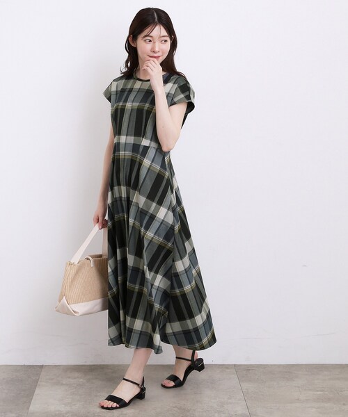 grove(グローブ)の「【低身長さんも選べる着丈】マドラスチェックワンピース(ワンピース・レディース・ブルー系その他3/ブラウン系その他2・03/02/01/04/05/11/12)」の5枚目の写真