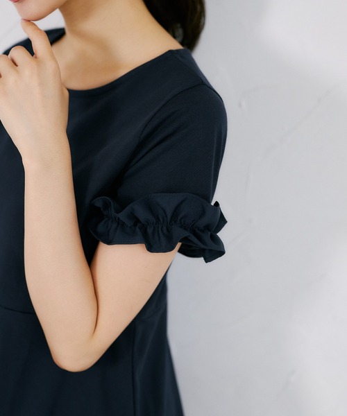 tocco closet（トッコ　クローゼット）の「ＵＶカット＆接触冷感カットソーフリルペプラムチュニック（Tシャツ/カットソー・レディース・ホワイト/ブラック/ネイビー・M）」の9枚目の写真