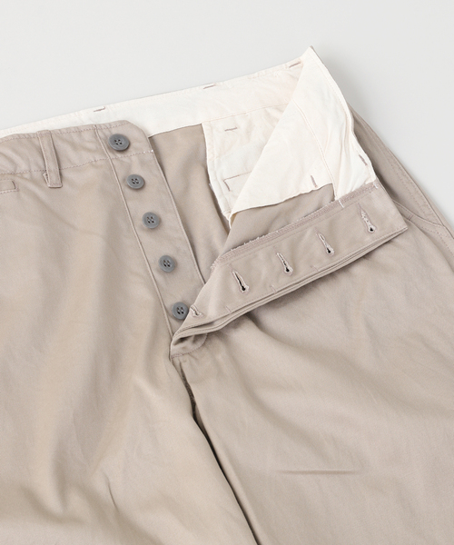 BARRY BRICKEN(バリーブリッケン)の「BARRY BRICKEN / バリーブリッケン WASHED CHINO PANTS(チノパンツ・メンズ・ベージュ/ネイビー・MEDIUM/SMALL/LARGE)」の4枚目の写真