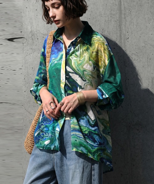 antiqua(アンティカ)の「アート柄 シアー ブラウス(シャツ/ブラウス・レディース・グリーン系その他・ONESIZE)」の4枚目の写真