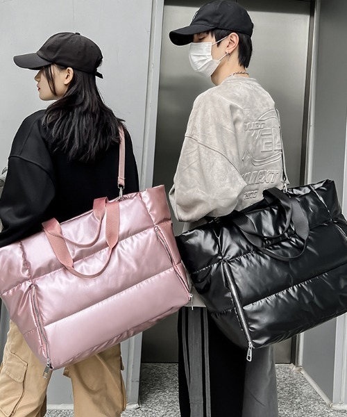 boemy(ボエミー)の「メタリックカラー 2WAYビッグ ショルダーバッグ(ショルダーバッグ・レディース・ブラック/ブルー/ピンク/シルバー・FREE)」の6枚目の写真